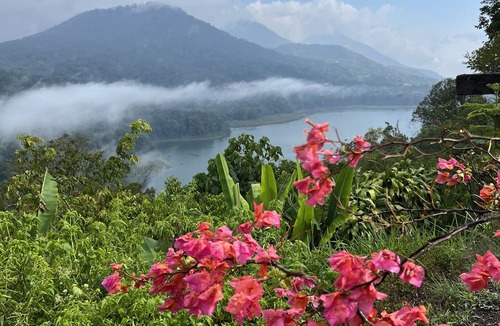 Tegallengah Villa | Wu Wei North Bali - Beachfront Sanctuary Villa 2
