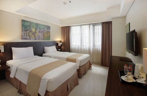 Legian Hotel | Rofa Kuta Hotel