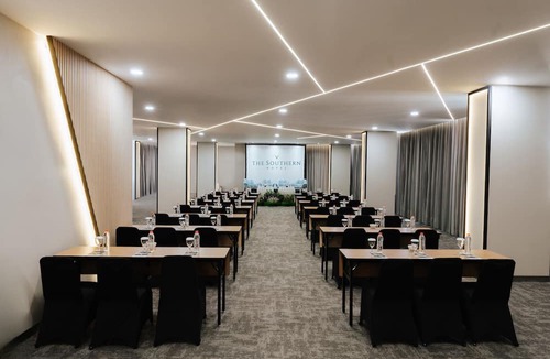 Surabaya Hotel | The Southern Hotel Surabaya
