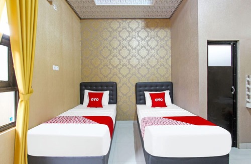 Cilacap Hotel | OYO 91842 Tahesa Guesthouse Syariah