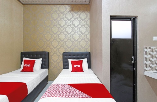 Cilacap Hotel | OYO 91842 Tahesa Guesthouse Syariah