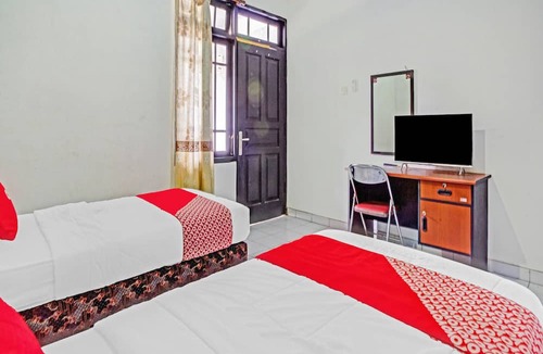 Tulungagung Hotel | Hotel O Palem Garden 2