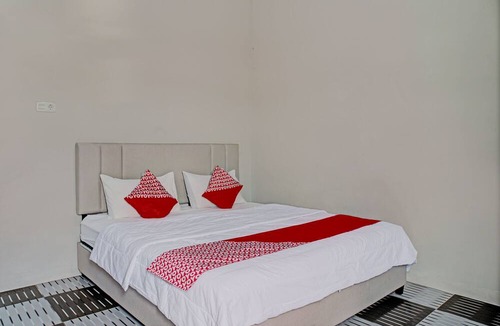 Pekanbaru Hotel | Hotel O Sartika Gh Syariah