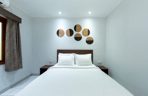 Sunset Road Hotel | Cove Matahari Guesthouse