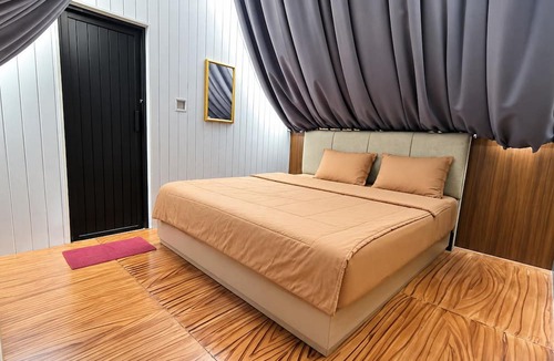 Hargomulyo Hotel | Sakura Hills