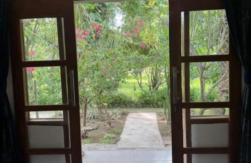 Moyo Hostel | Blue Emocean