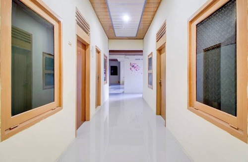 Purwokerto House | Kostel Blessing