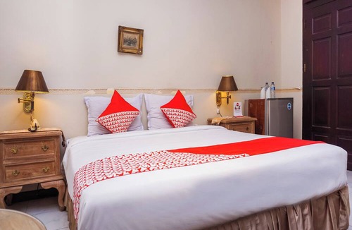 Padang Hotel | Hotel O near Pantai Padang formerly Bou