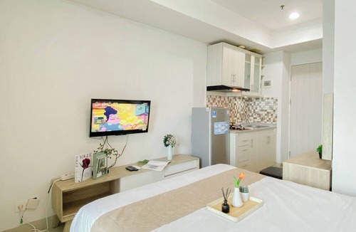 Pekayon Jaya Apartment | Practical And Restful Studio Room At Apartment Grand Kamala Lagoon