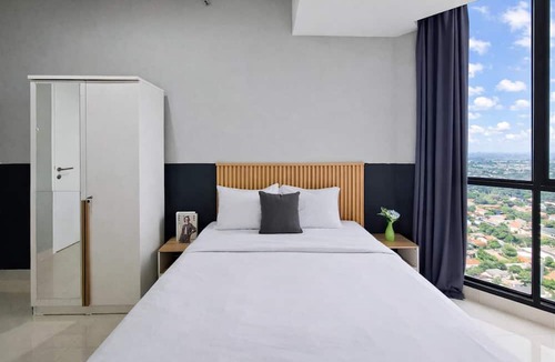 Serpong Apartment | Fully Furnished And Homey 3Br Apartment The Ayoma