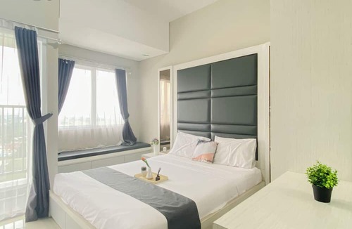Kedungmanggu Apartment | Minimalist And Airy Studio Apartment At Royal Sentul Park
