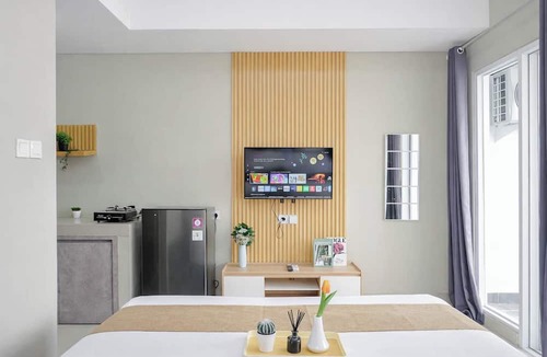 Kedungmanggu Apartment | Comfortable Living Studio At Apartment Lrt City Sentul - Royal Sentul Park
