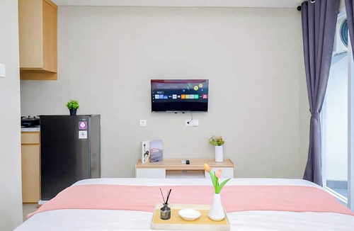 Bogor Apartment | Studio Near Bellanova Country Mall At Royal Sentul Park Apartment