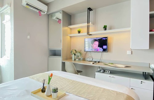 Pekayon Jaya Apartment | Restful Stay In Studio Room At Apartment Grand Kamala Lagoon