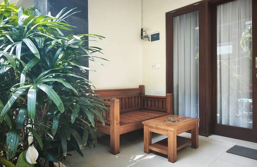 Bukit Hotel | Kartika Homestay