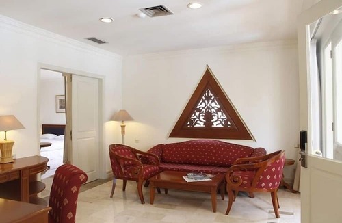 Tuban Sub-District Hotel | Resor Tuban Tropis