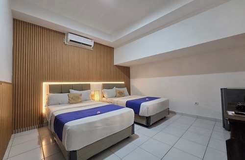 Bukit Hotel | Kampung 168