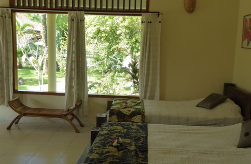 Kalibaru Hotel | Villa Rumah Kita