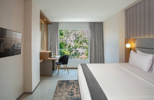 Babakan Ciamis Hotel | Oakwood Merdeka Bandung