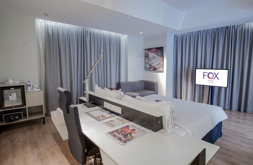 Pekanbaru Hotel | FOX Hotel Pekanbaru