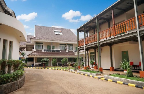 Jakarta Utara Hotel | Rumabatavi The Tavia