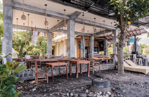 Purwakerti House | Amed Sari Beach Guesthouse