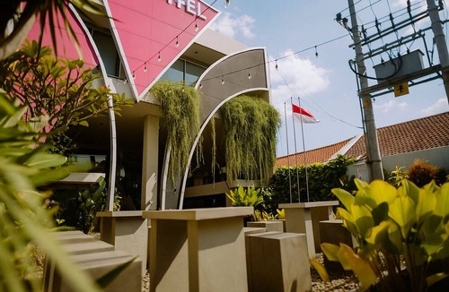 Kediri Hotel | Viva Hotel Kediri, Azana Hotels Collection