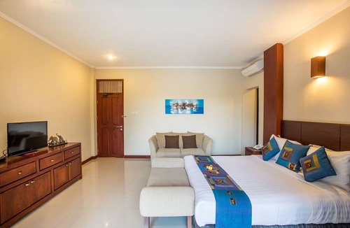 Kerobokan Villa | 5BR Private Villa near Seminyak