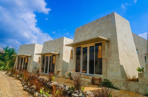 Ambarawa Villa | DUSUN THE VILLAS