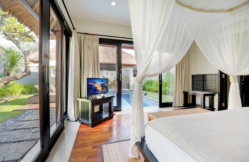 Sunset Road Villa | Villa Jerami & Spa