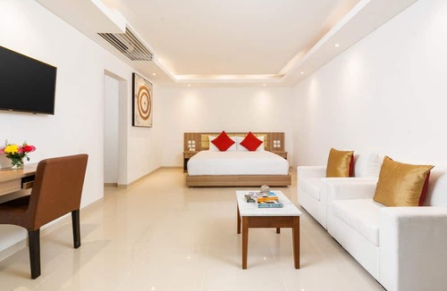 Central Seminyak Villa | Downtown Villas