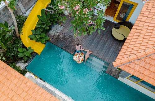 Kerobokan Villa | La Mira Villa Seminyak by Ini Vie Hospitality