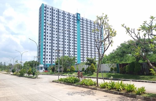 Cikarang House | Luxury Deluxe DBL Retreat W/Free WiFi and Parking