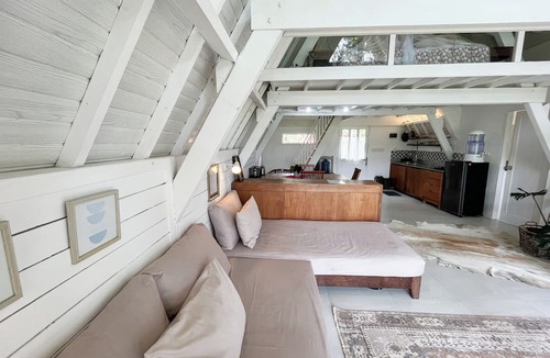 Selemadeg Cabin | Frame Cabin with Endless Rice Field View