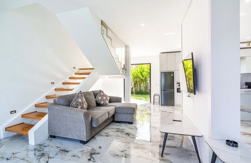 Kemenuh Villa | Serene 3BR Villa w Huge Pool+Garden Central Ubud