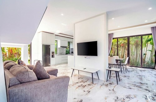 Kemenuh Villa | Serene 3BR Villa w Huge Pool+Garden Central Ubud