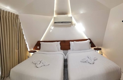 Padang Villa | Grace Hill Villa
