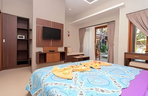 Sanur Villa | 7 Minute Walk to The Sanur Beach. 1 BR Cozy and close to night Market food