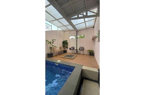 Sidomulyo Villa | Aira Villas Private Pool