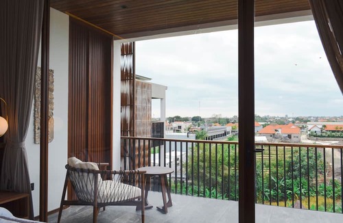 Batu Bolong Apartment | KammOra Living and Villas - Bali Way