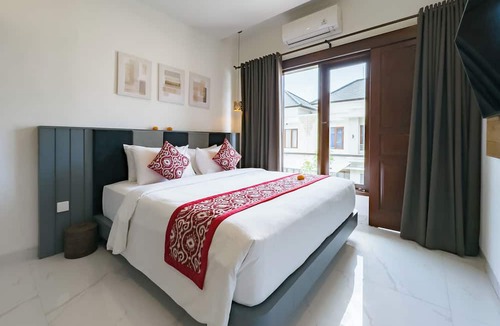 Denpasar Barat Villa | De Amelia Seminyak Villa by Nagisa Bali