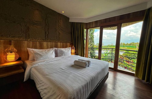 Oro Oro Ombo Villa | Villa Klub Bunga - by The Batu Hotel Batu Malang
