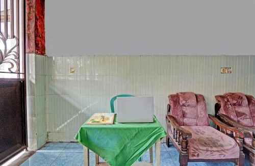 Mojokerto Hotel | Hotel O Sidomulyo Kost Syariah