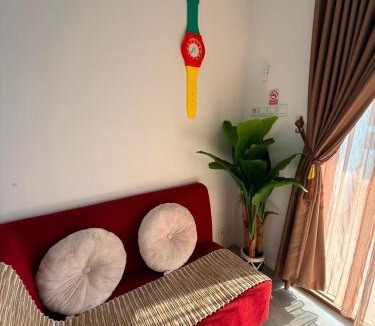 Banaran Villa | Villa Rajendra Modern Mezzanine untuk Keluarga