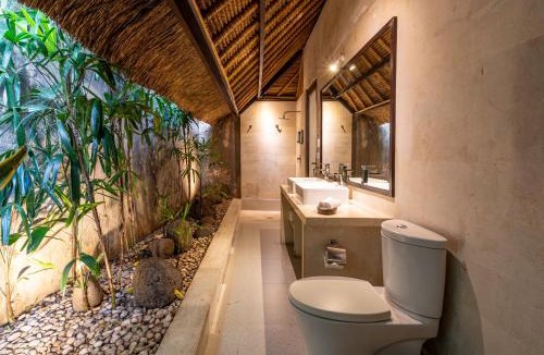 Central Seminyak Villa | Villa Elleo