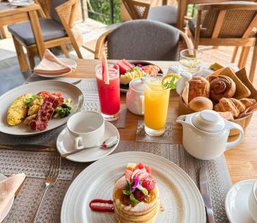 Taro Villa | The Compass Rose Valley