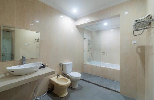Klojen Hotel | RedDoorz Plus at edOtel Malang