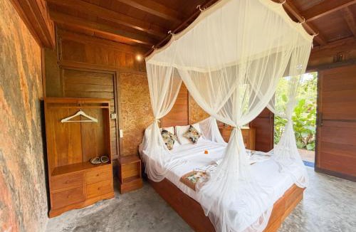 Sebatu Cabin | Pondok Risky