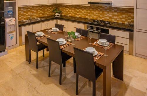 Hegarmanah Apartment | Dago Suite 3BR Luxury Apartment