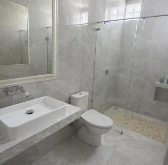 Dewi Sri House | Spacious Private Room & Rooftop Near Beach